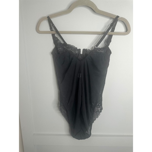 Victoria's Secret Women's Vintage Black Purple Floral Lace Teddy Bodysuit Medium - Picture 7 of 9